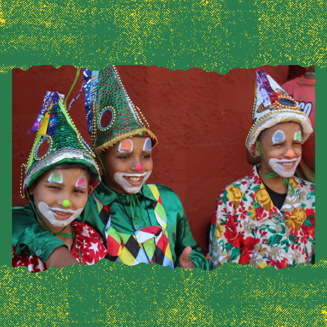 Post Instagram Dia do Trabalhador Moderno Azul e Branco (16)